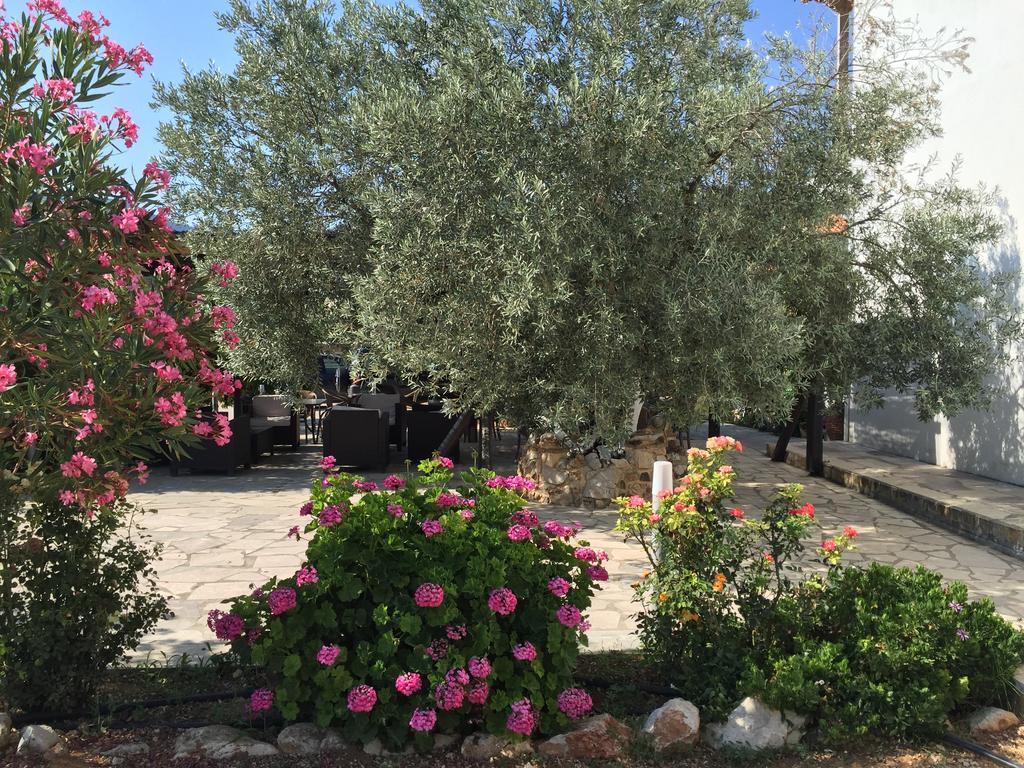 Hani Inn Λυγουριό Εξωτερικό φωτογραφία